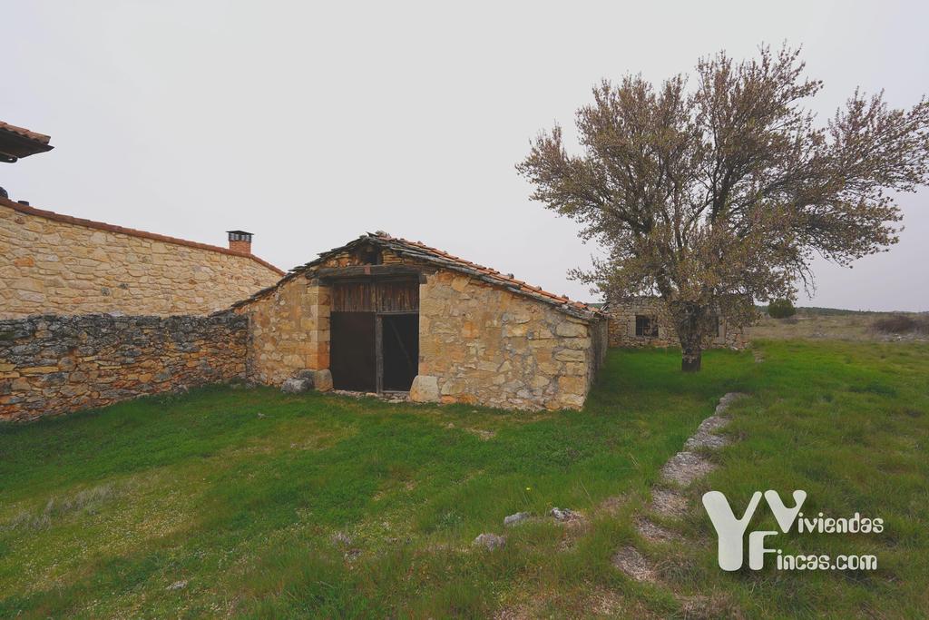 Ref.- 26012 Terreno en venta, Moral de Hornuez