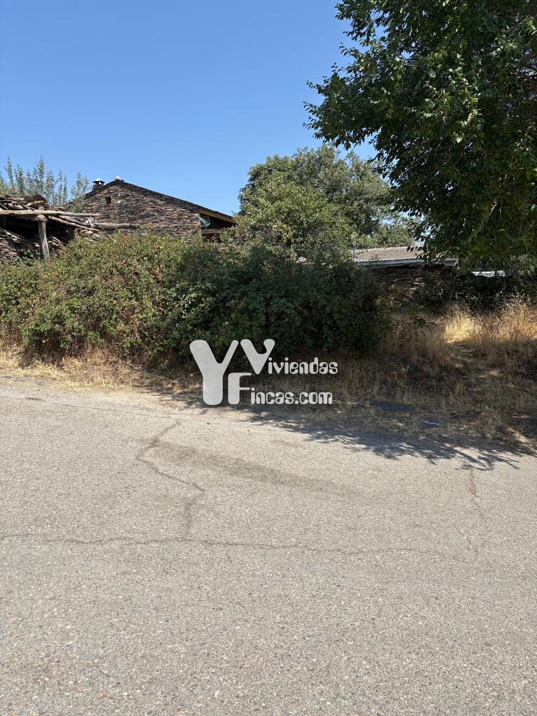 Ref.- 26016 Terreno en venta, Campillo de Ranas