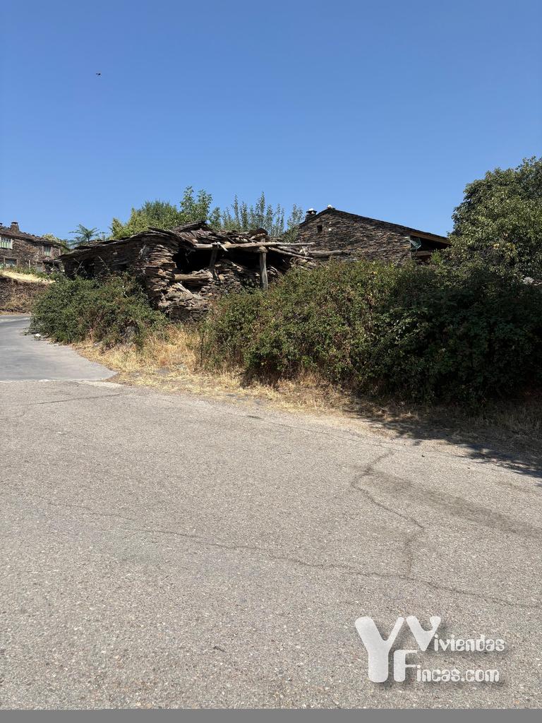 Ref.- 26016 Terreno en venta, Campillo de Ranas