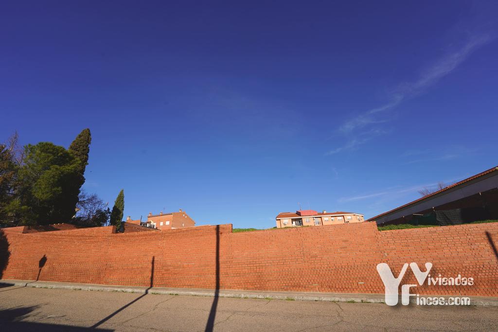 Ref.- 26002 Terreno en venta, Cabañas de la Sagra