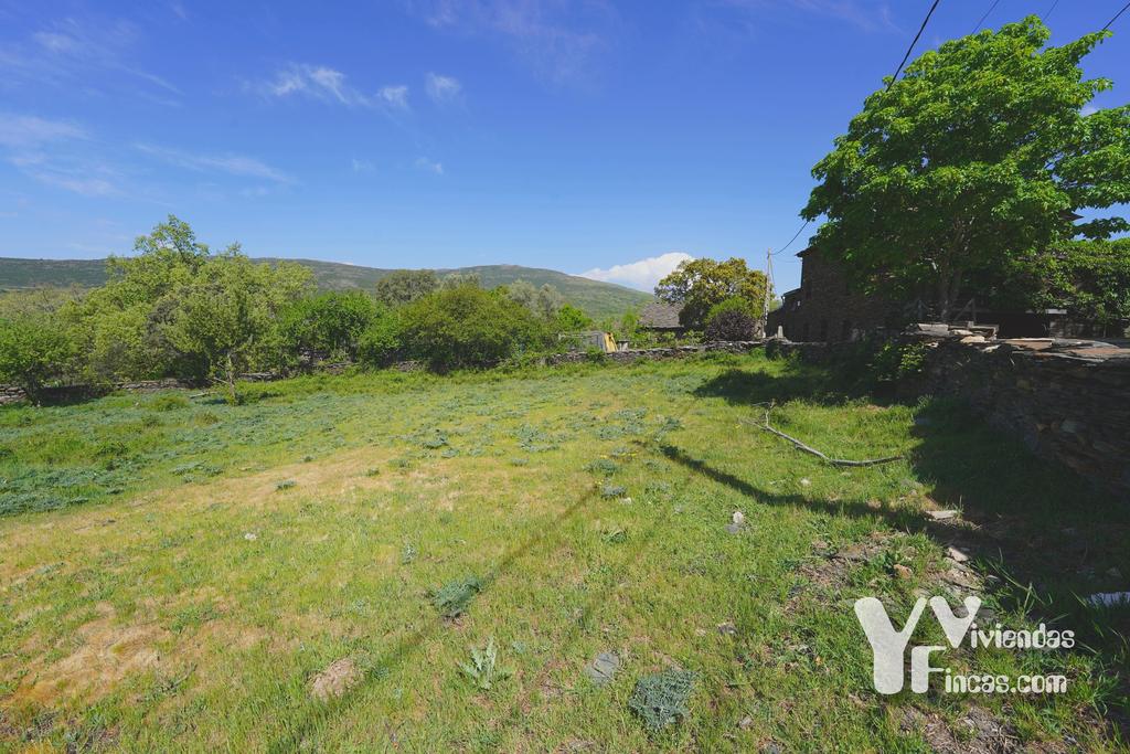 Ref.- 26015 Terreno en venta, Campillo de Ranas