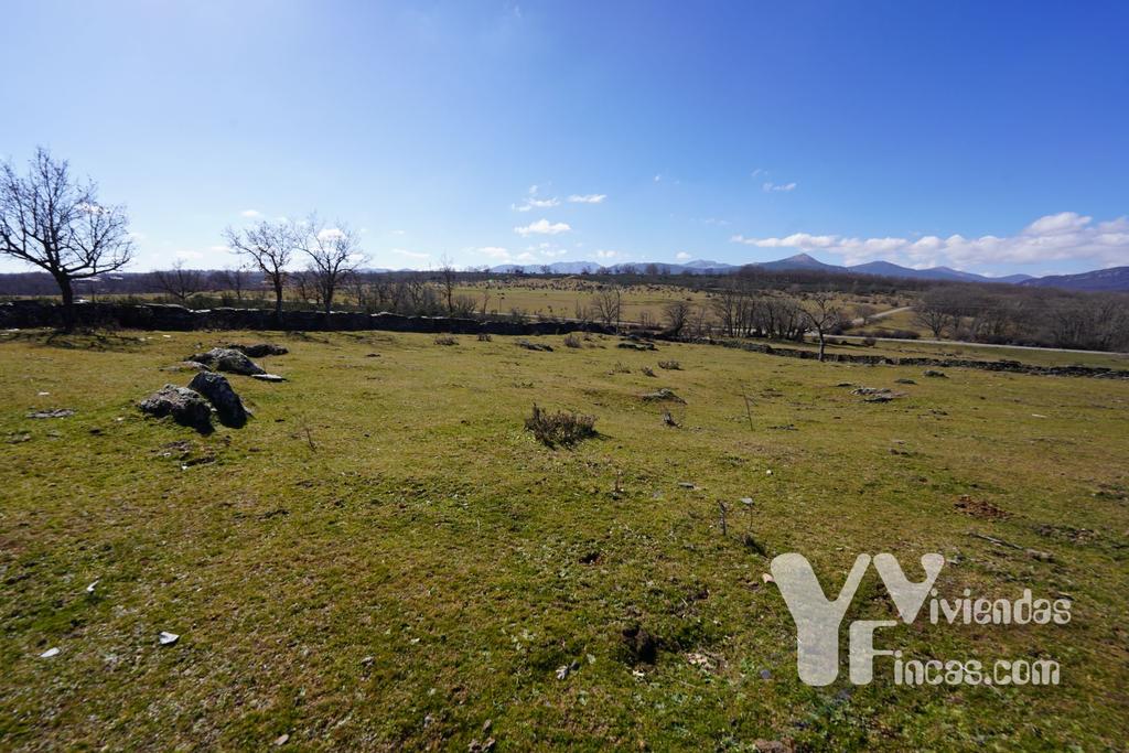 Ref.- 23006 Terreno rústico en venta, Campillo de Ranas