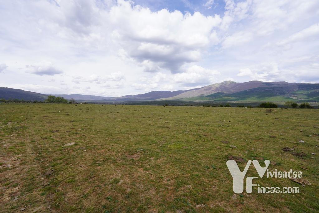 Ref.- 23028 Terreno rústico en venta, Campillo de Ranas