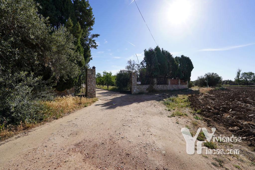 Ref.- 23032 Terreno en venta, Illescas