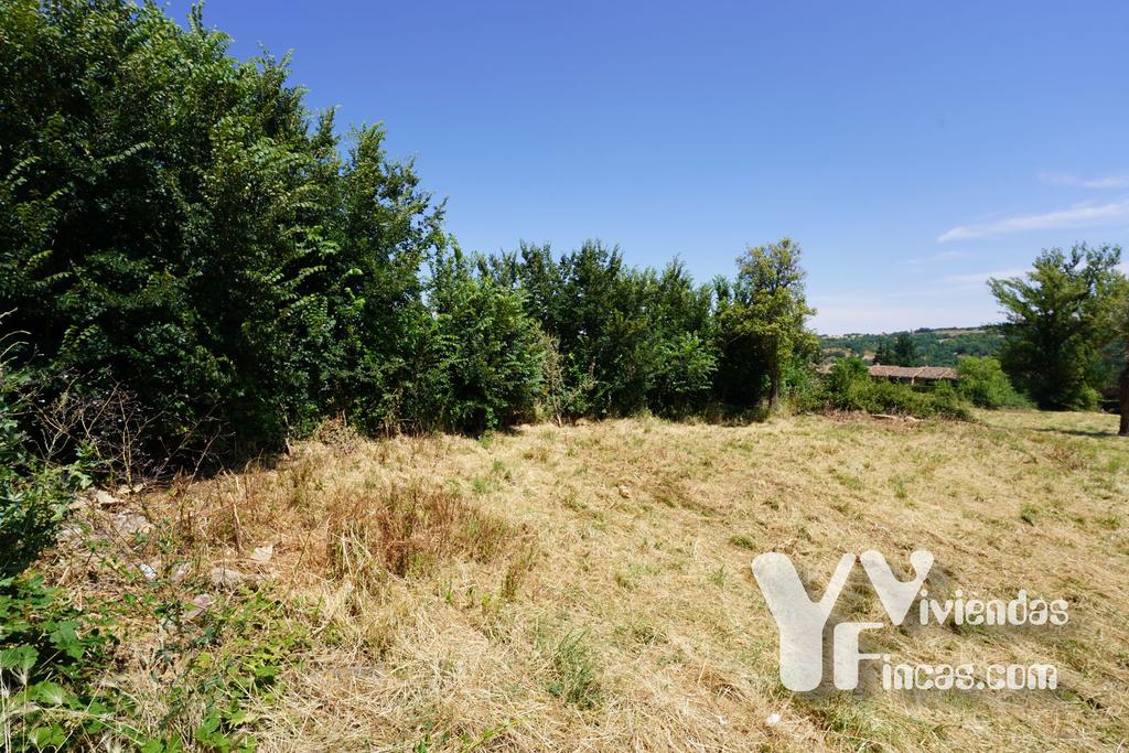 Ref.- 24004 Terreno en venta, Riaza