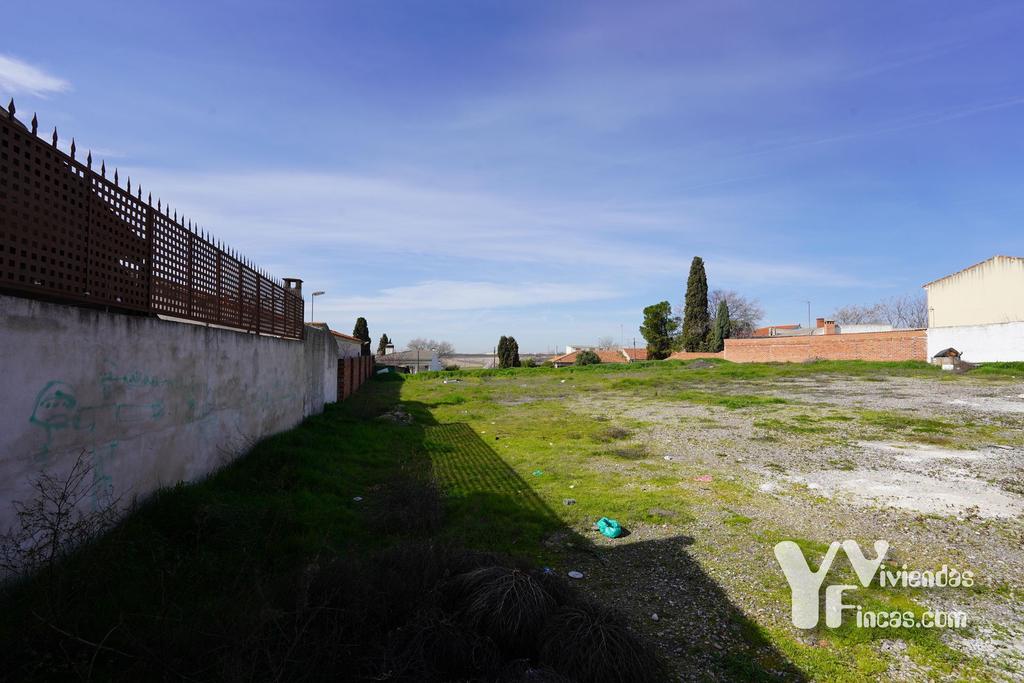 Ref.- 26002 Solar urbano en venta, Cabañas de la Sagra