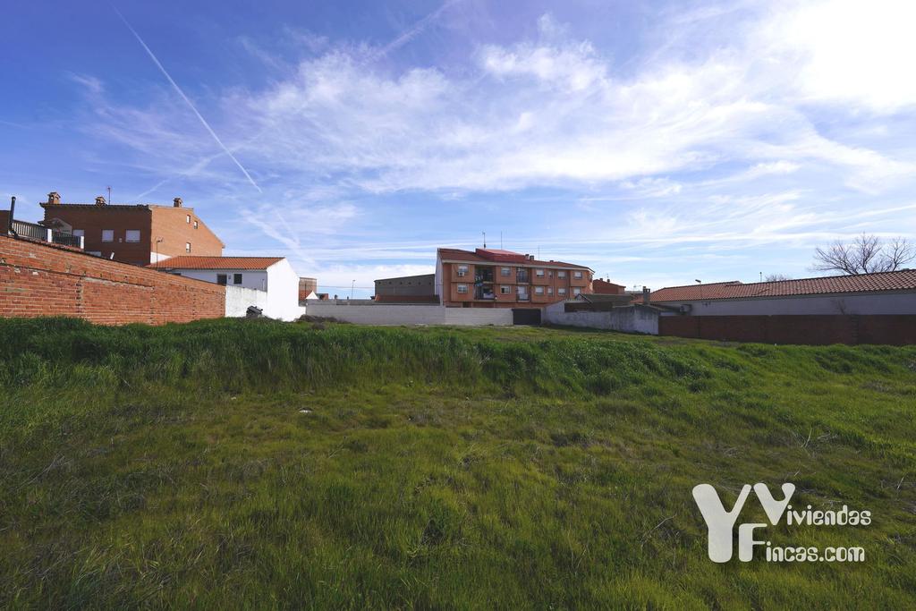 Ref.- 26002 Solar urbano en venta, Cabañas de la Sagra